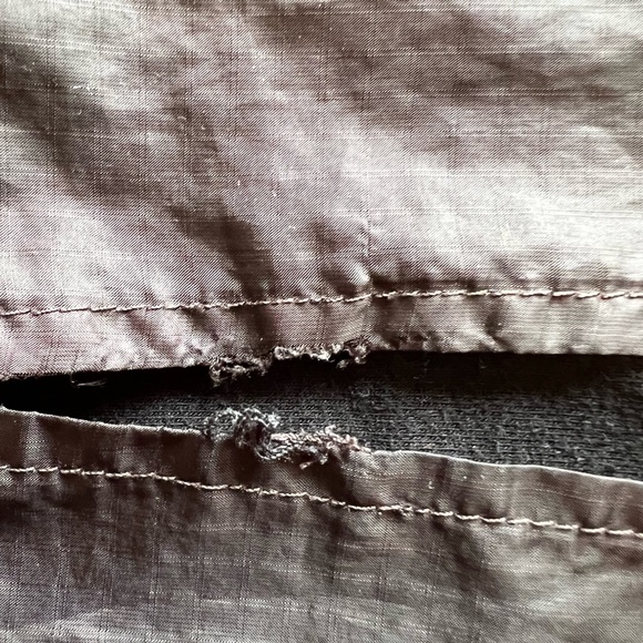 Lululemon light jacket - Picture 3 of 5